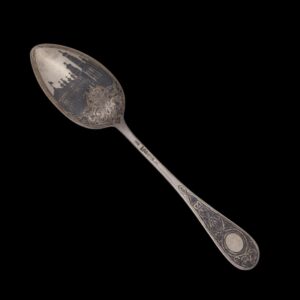 Russian silver & niello spoon with the Kremlin — image 1