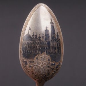 Russian silver & niello spoon with the Kremlin — image 3