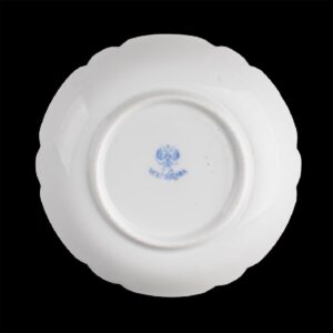 Kuznetsov factory porcelain plate — image 2