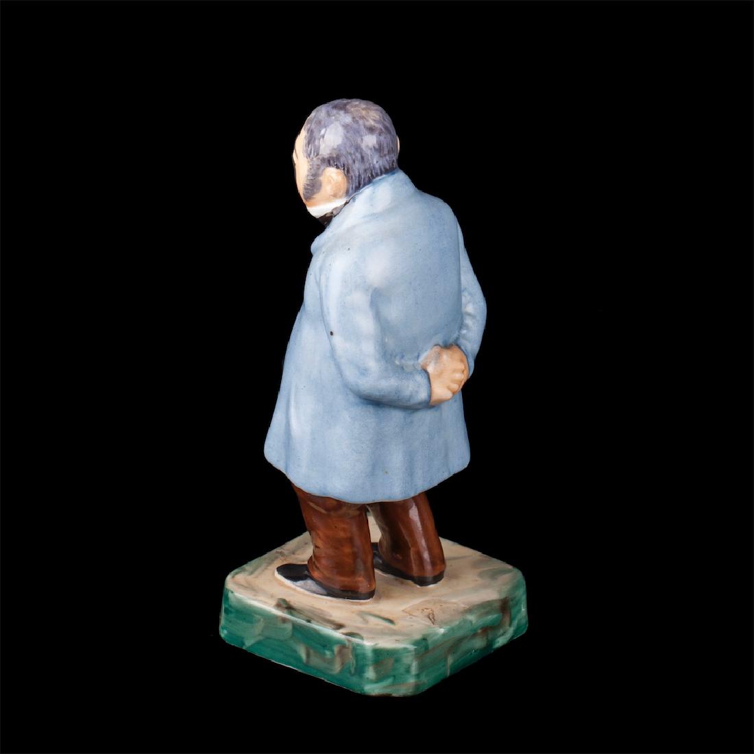 Russian porcelain figure of writer T. Bulgarin — image 3