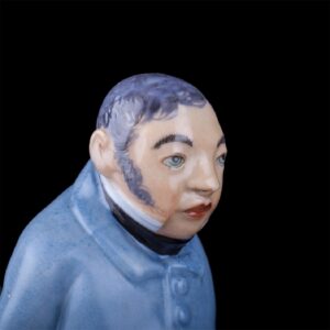 Russian porcelain figure of writer T. Bulgarin — image 5