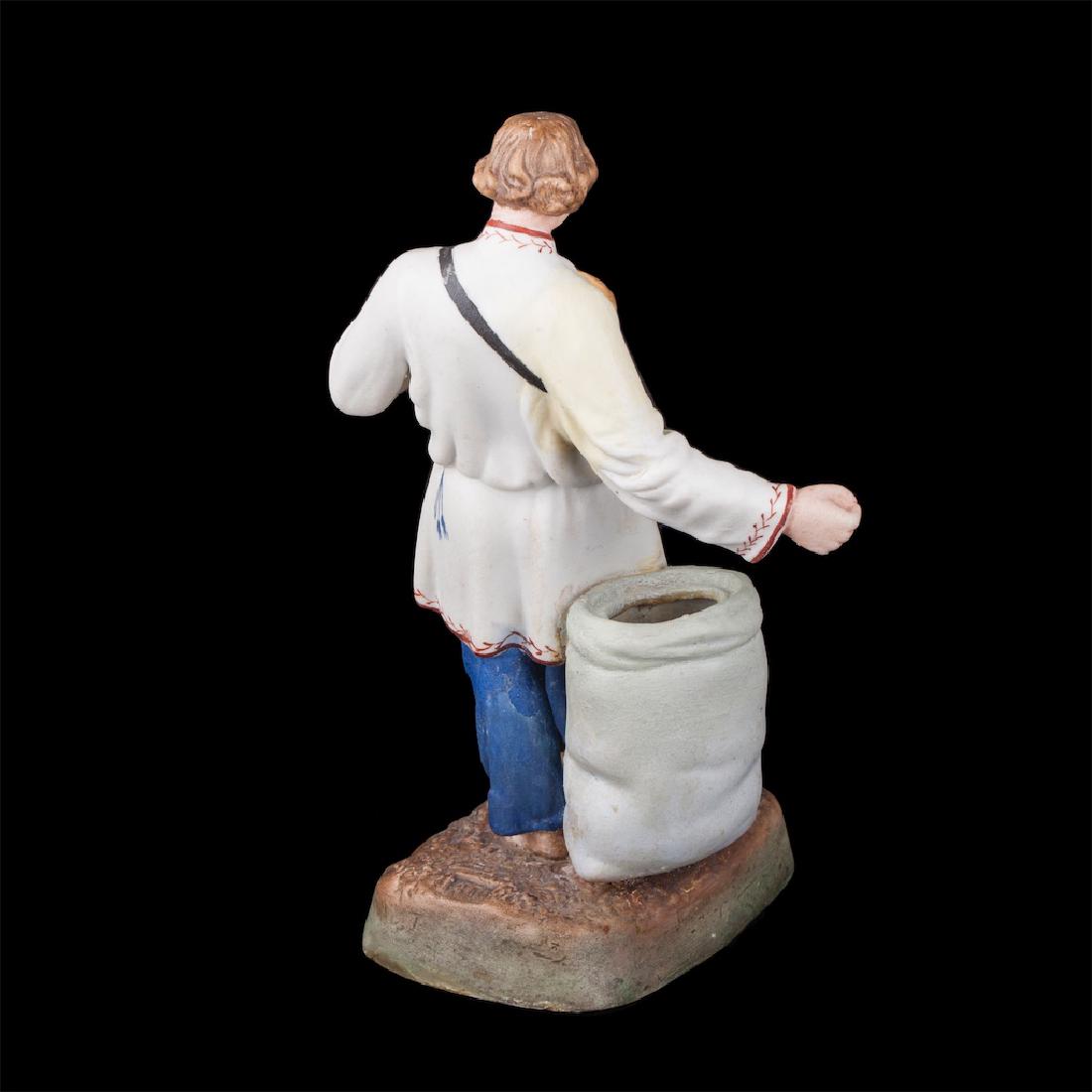 Russian porcelain figure. Dmitrov factory — image 3