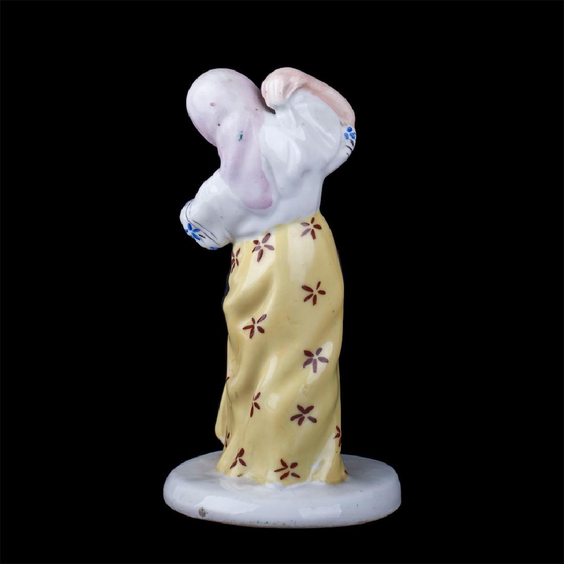 Russian porcelain figure. Gorodnici factory — image 3
