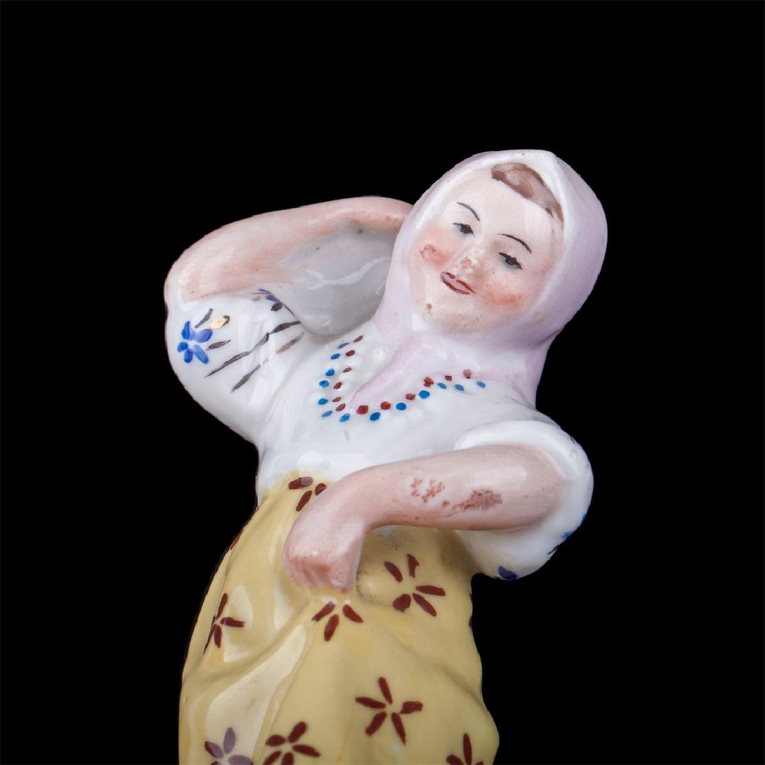 Russian porcelain figure. Gorodnici factory — image 6