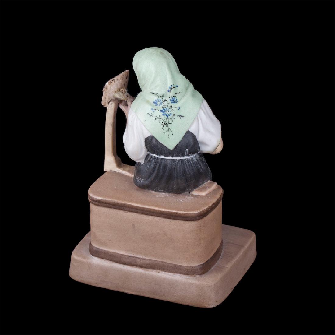 Russian porcelain figure. Dmitrov factory — image 3