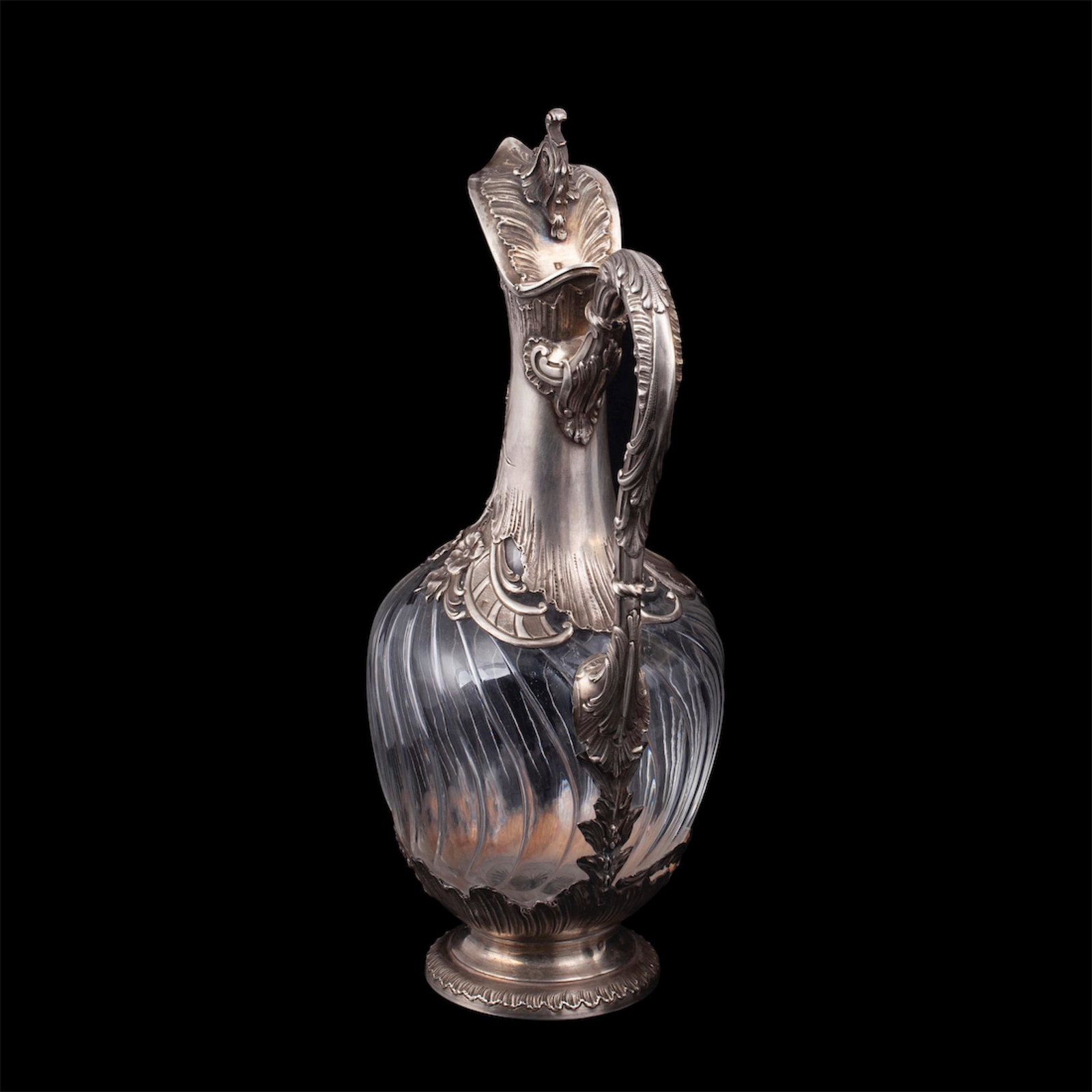 An elegant French silver mounted claret jug — image 4