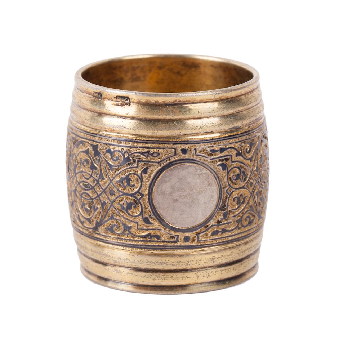 Russian silver-gilt and niello napkin ring — image 2