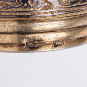 Russian silver-gilt and niello napkin ring — image 4