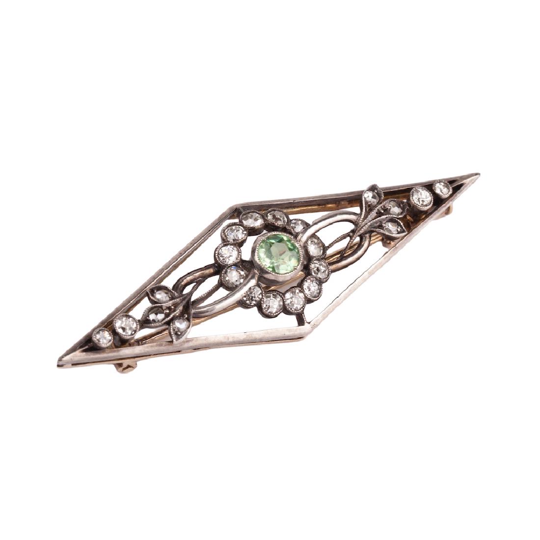 Russian Gold brooch with diamonds — image 3