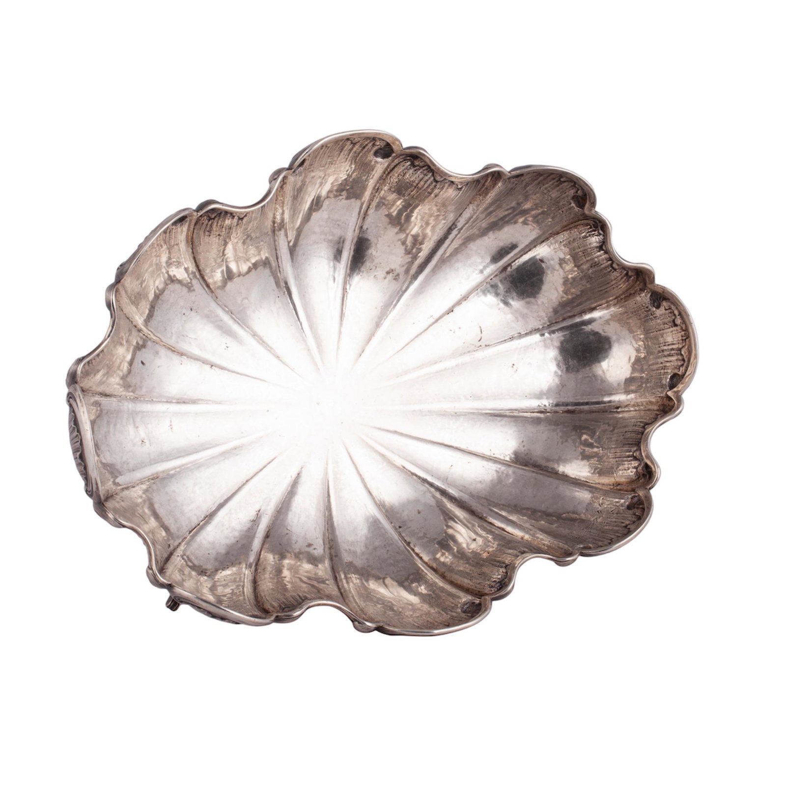 A solid silver centerpiece in Neorococo style — image 2