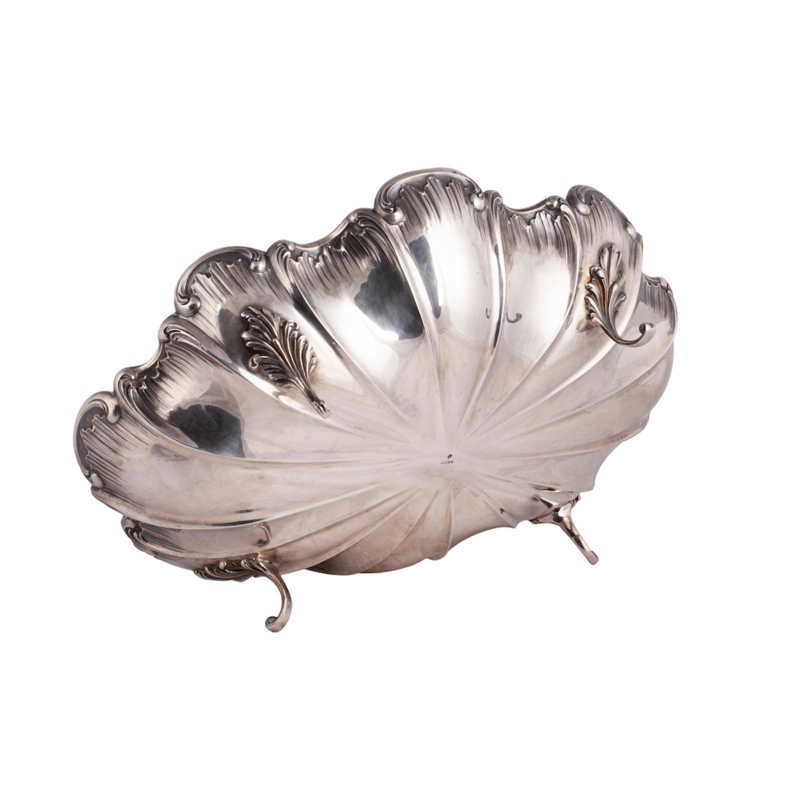 A solid silver centerpiece in Neorococo style — image 3