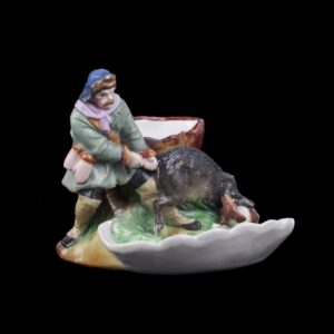 Porcelain pencil cup with a hunting scene — image 1