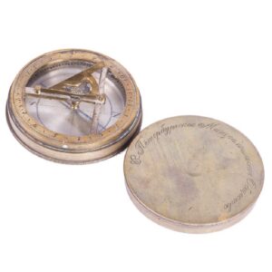 Russian presentation engraved travel compass — image 1
