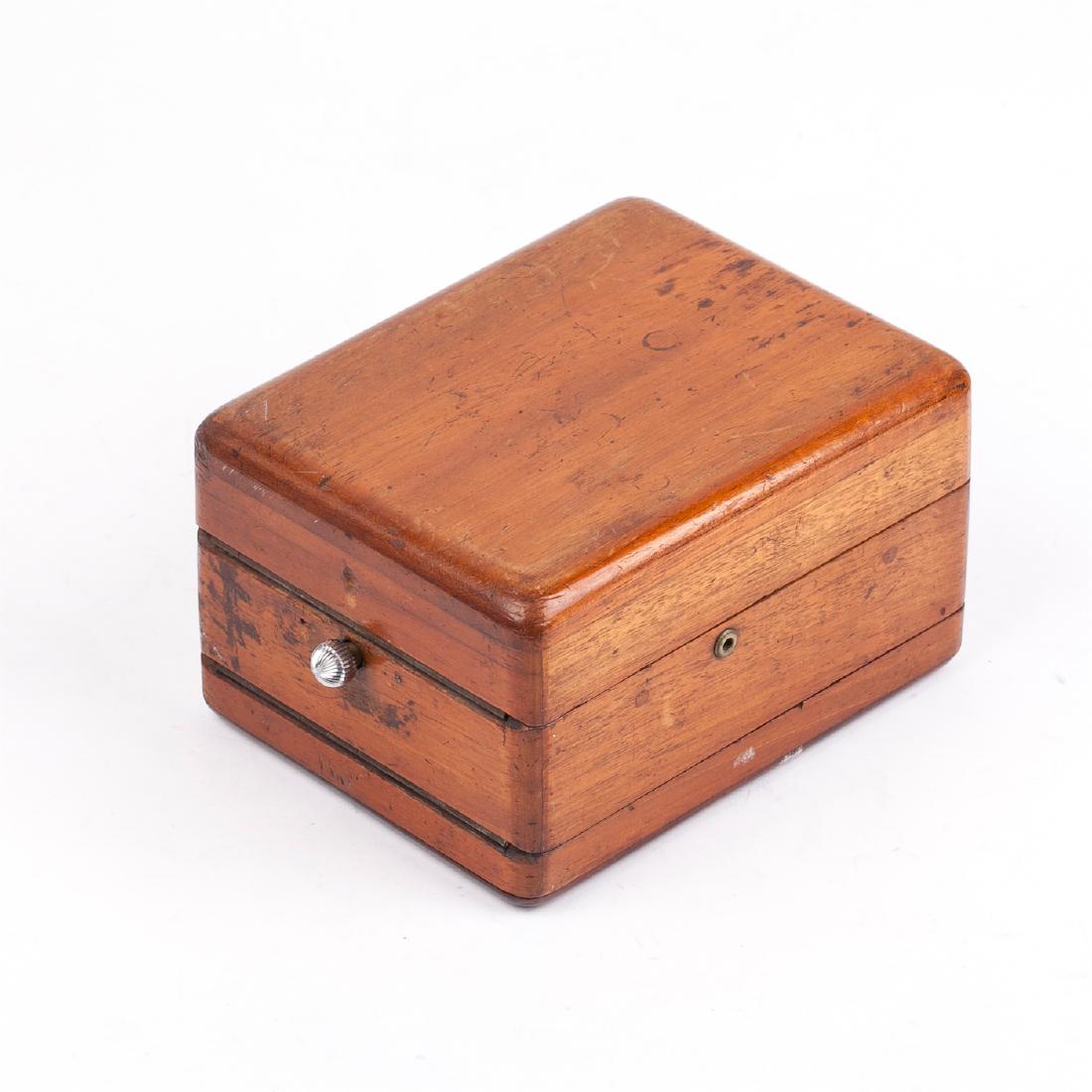 Zenith Chronometer deck watch in a wooden box — image 5