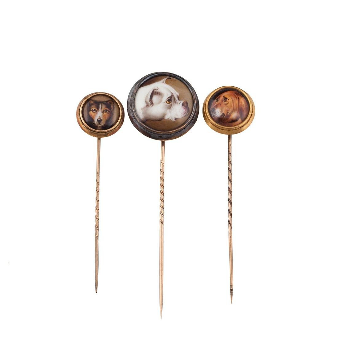 W. Essex, scarf pin with a head of Bloodhound — image 1