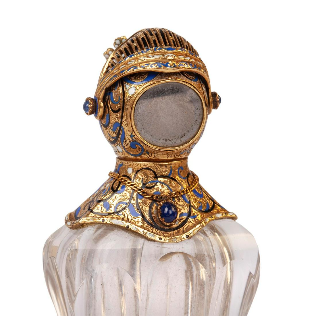 An unusual French gold and sapphire flask — image 2