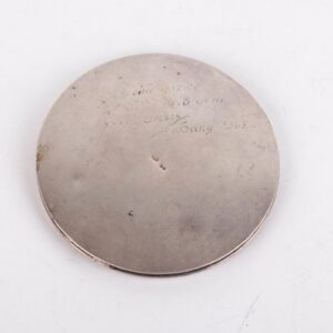 Russian silver powder box with the engraving — image 4