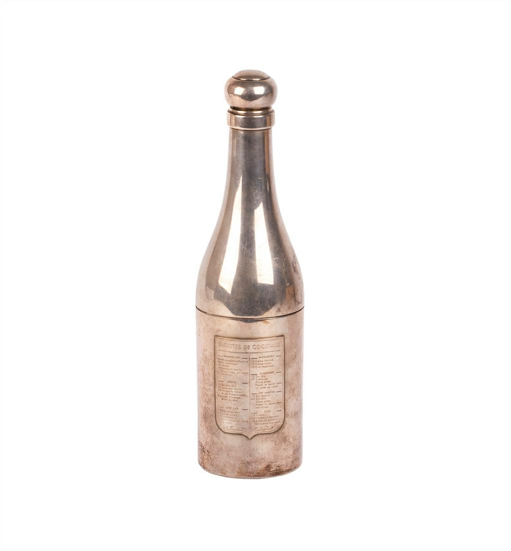 An elegant cocktail shaker — image 1
