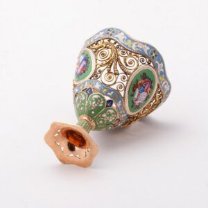 Early 19th century Swiss gold and enamel zarf — image 4