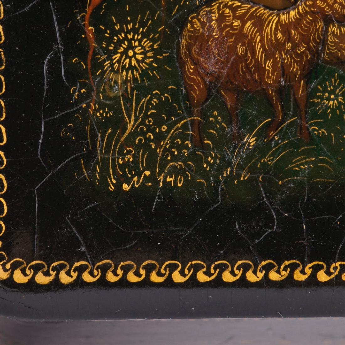 Pair of Soviet lacquer boxes from Palekh — image 4