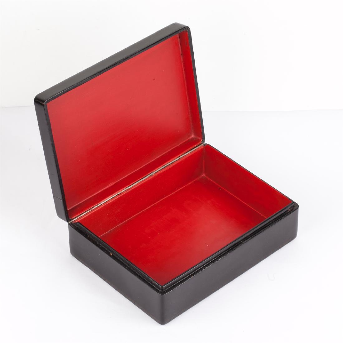 Soviet propaganda AGITLAK box — image 4