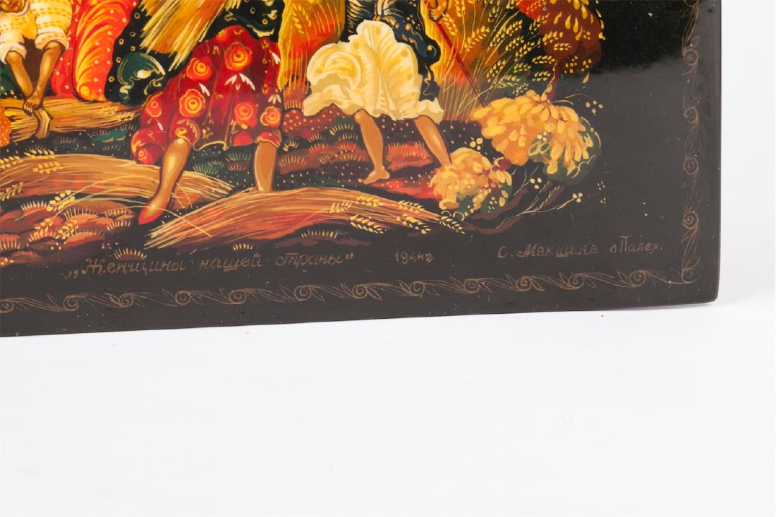 Soviet propaganda AGITLAK box — image 3