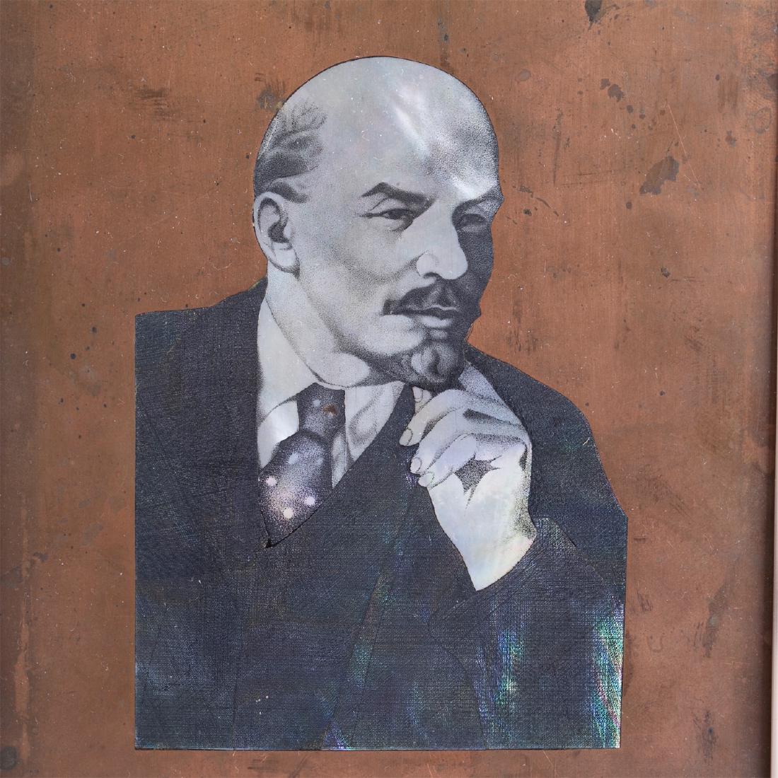 Two plaques: "Lenin" — image 2
