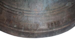 Large Russian church bell — image 2