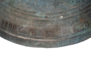 Large Russian church bell — image 3