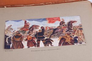 Rare Soviet propaganda album — image 4