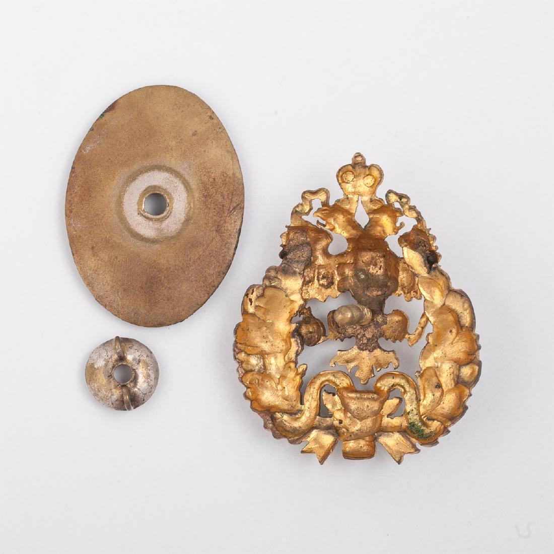 Badge of a surgeon with a "lekar's" degree — image 2