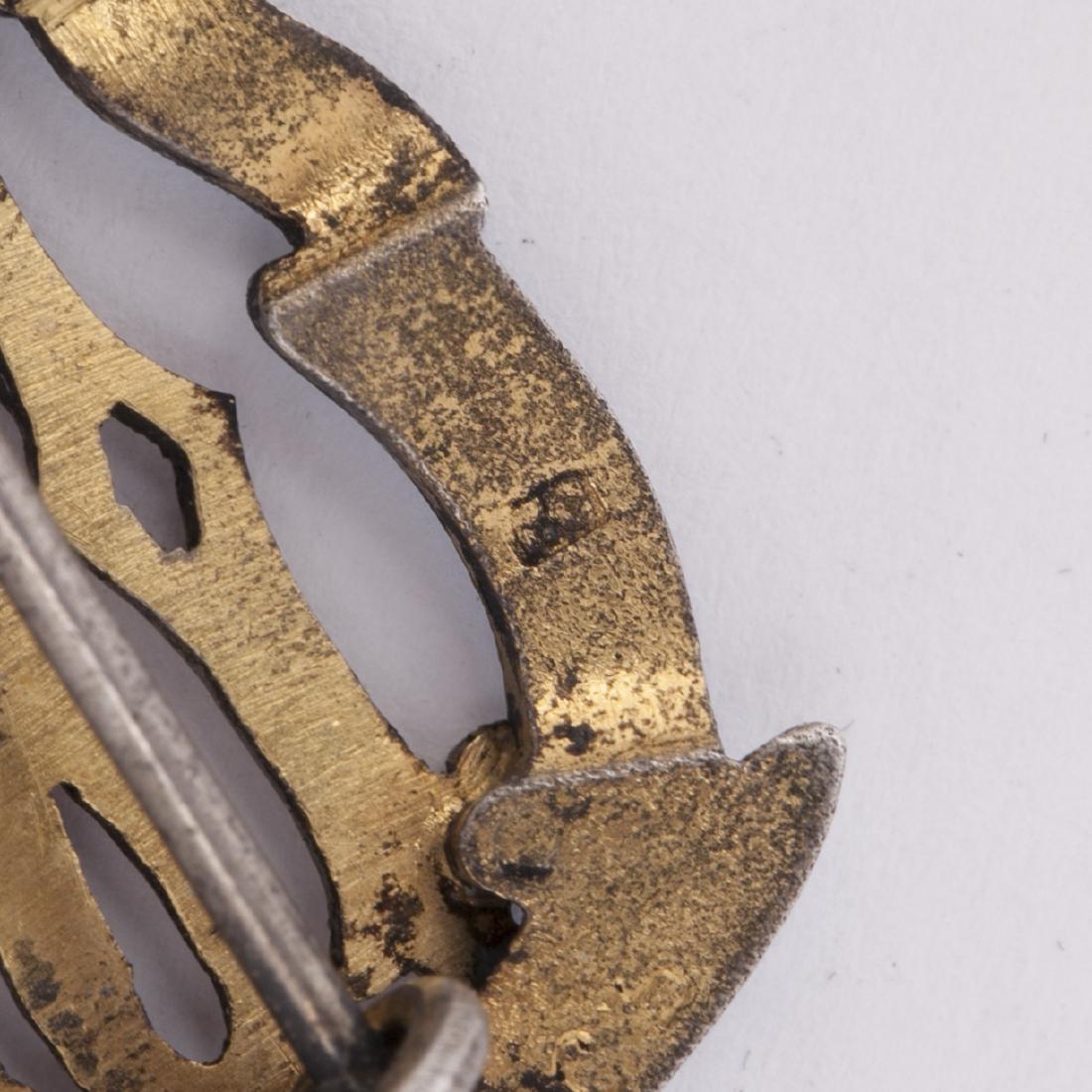 Badge for the servants of the Orphanage Asylum — image 4