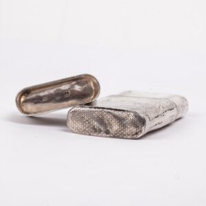 Russian silver-gilt and neillo tabacco case — image 4