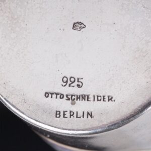 Unusual silver and en plein enamel beaker — image 4