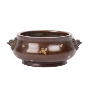 Chinese bronze vase with golden color inserts — image 1